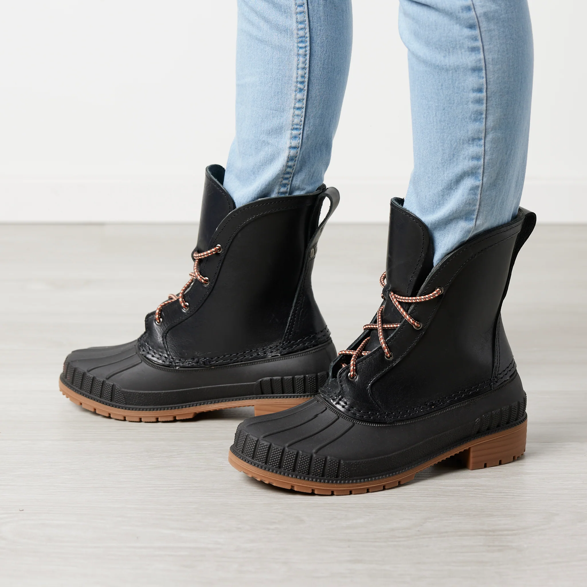 Women’s Stream Boot: Black - Image 6